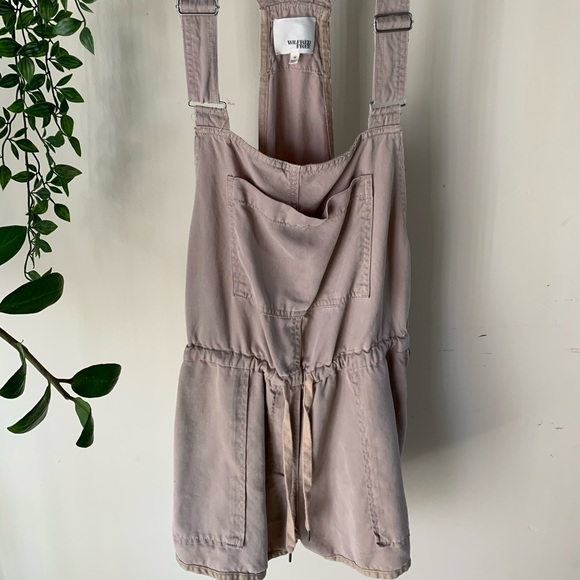 Wilfred Other - Wilfred free short overall M